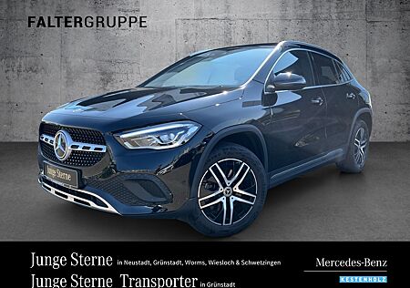 Mercedes-Benz GLA 250 4M PROGRESSIVE+PANO+BURME+KAMERA+AHK-VOR