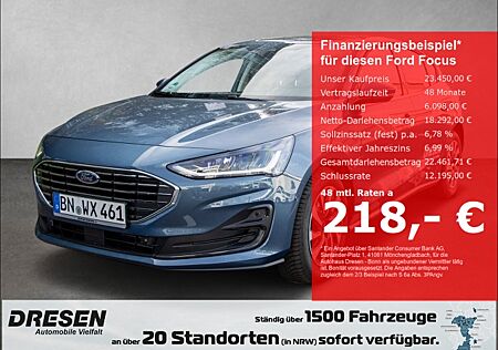 Ford Focus Titanium /GANZJAHRESREIFEN/RÜCKFAHRKAMERA