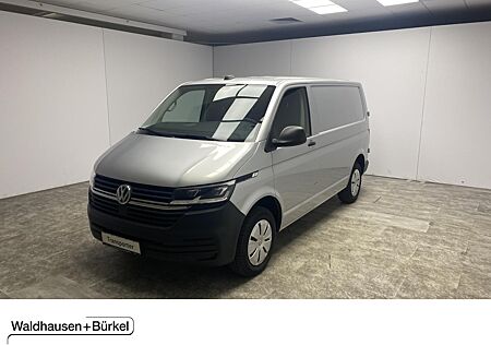 VW T6 Transporter 6.1 Kasten Motor: 2,0 l TDI SCR 81 kW Getriebe: 5-Gang-Schaltgetriebe Radstand: 3000 mm KR