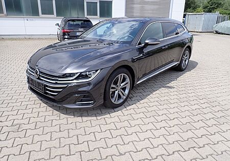 VW Arteon Shooting Brake 2.0 TSI DSG R-Line*Pano*