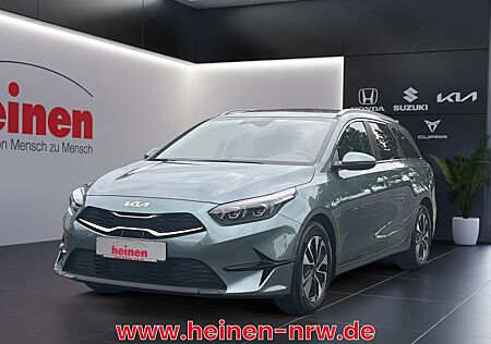 Kia Cee'd ceed SW 1.5 DCT Vision KAMERA ACC LANEASSIST