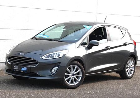 Ford Fiesta 1.0 EB Titanium 5-Türer Parkpilot DAB