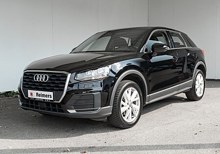 Audi Q2 30 TFSI Schaltgetriebe LM SHZ PDC