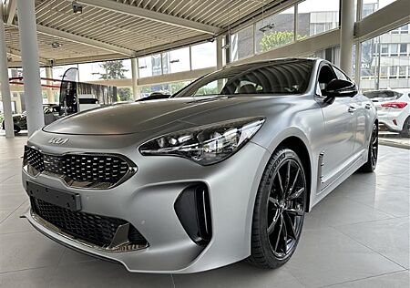 Kia Stinger TRIBUTE GT 4WD AT NAVI,KAMERA,KEYLESS,HEAD-UP