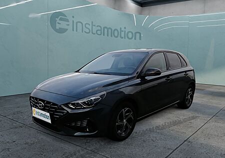 Hyundai i30 Edition KAMERA SHZ PDC TEMPOMAT AAC USB DAB