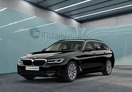 BMW 530e xDrive Touring Navi Head Up Sportsitze