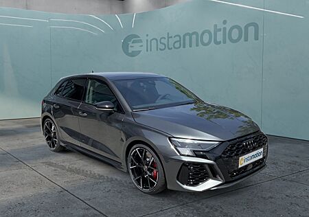 Audi RS3 Sportback TFSI quattro S tronic | PANO |