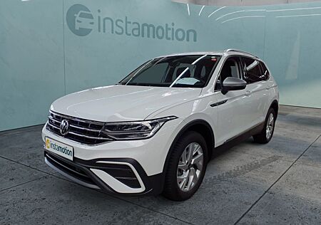 VW Tiguan Life 2.0 TDI DSG Navi AHK Kamera LED