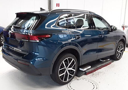 VW Tiguan 2.0 TDI DSG Life Navi Pano AHK LED DigCockpit ACC PDC SHZ