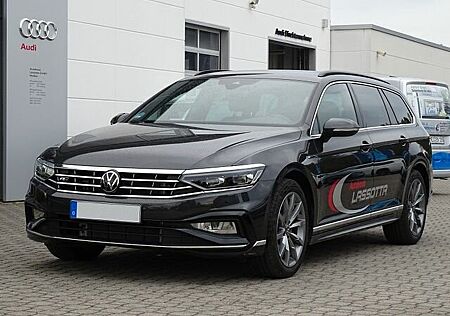 VW Passat Variant 2.0 TDI DSG R Line / IQ.LIGHT