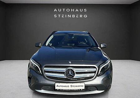 Mercedes-Benz GLA 180 7G-DCT AUTOMATIK+NAVI+KAMERA+BI XENON+SH