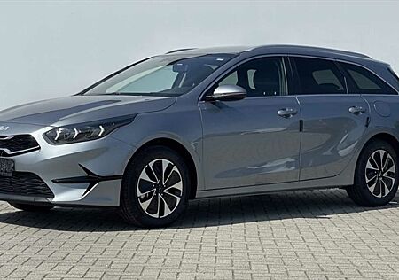 Kia Cee'd Sportswagon cee'd Sporty Wagon Ceed III Sportswagon 1.5 T-GDI DAB KA LED LHZ TOP