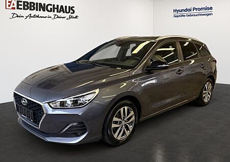 Hyundai i30 Passion -Fahrerprofil-DAB-SHZ-LenkradHZG-Spurhalteass.-Fernlichtass.-Alarm-Rückfahrkam.-