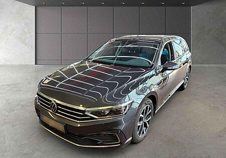 VW Passat Variant GTE +Navi+Kamera+LED+e-Klappe+APP