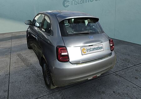 Fiat 500E e Icon Navi Android Apple CarPlay