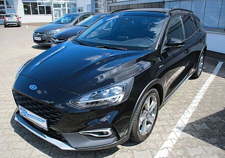 Ford Focus Turnier 1,0 Ecoboost Active X Automatik