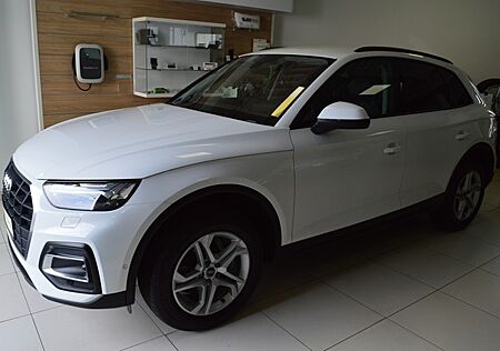 Audi Q5 40 TDI quattro S-tronic Matrix LED B&O Standheizung