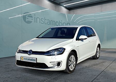 VW Golf e- CCS WÄRMEPUM NAV ACC PDC SHZ