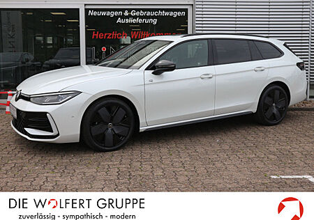 VW Passat Variant R-Line 2,0 TDI SCR DSG *AHK*WINTERRÄDER*PANORAMA*HARMAN KARDON*