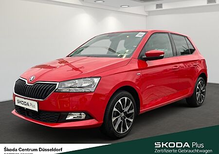 Skoda Fabia Drive 125 Einparkhilfe vorn und hinten Fahrassistenz-System: Fernlichtassistent