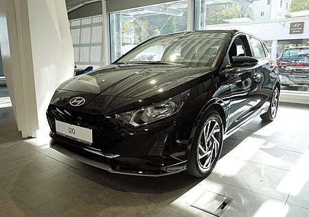 Hyundai i20 FL MY25 1.0 T-GDi 6-mt 2wd Trend