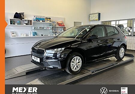 Skoda Fabia IV Ambition 1.0 TSI DSG *AHK, LED, SmartLi