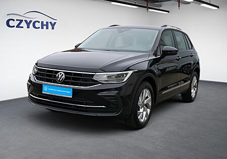 VW Tiguan Life 1.5 TSI +AHK+NAVI+IQ DRIVE