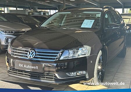 VW Passat Variant Trendline BlueMotion 1.6 TDI BMT 2-Zonen-Klimaautom SHZ Parklenkass.