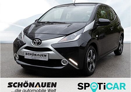 Toyota Aygo X-WAVE 1.0 +BC+KLIMA+RFK+MET+BT+USB+MP3+ZVR+