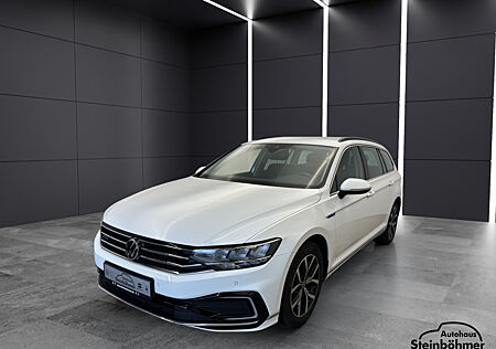 VW Passat Variant GTE 1.4TSI DSG LED NAV ACC SHZ Navi