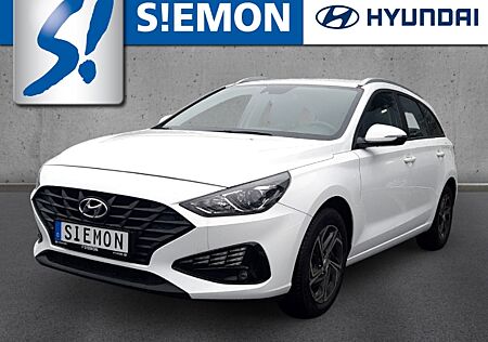 Hyundai i30 Kombi 1.5 GDI Select Klima RKam CarPlay BT LM16