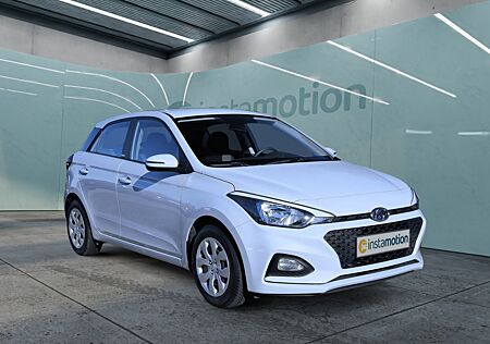 Hyundai i20 1.2 Select Klimaanlage Bordcomputer USB