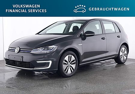 VW Golf e- Comfortline 100kW 1-Gang Automatik 4 Türen