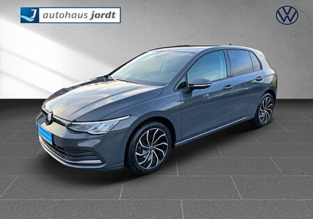 VW Golf VIII 1.5 TSI OPF Active 6-Gang NAVI SHZ