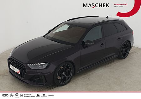 Audi RS4 Avant CompetitionPlus Schalensitz CARBON Pan