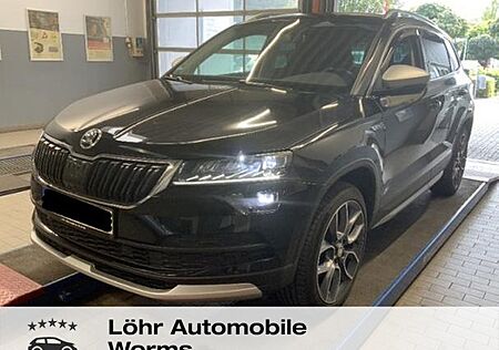 Skoda Karoq 2.0TDI 4x4 LED NAVI STANDH KAMERA CARPLAY SITZH