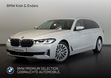 BMW 540 i xDrive Touring Luxury Line+StandHZG+Laserlicht