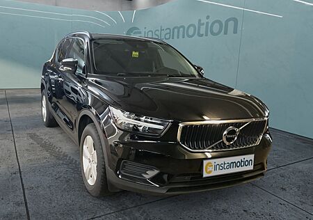 Volvo XC 40 Momentum Core 2WD