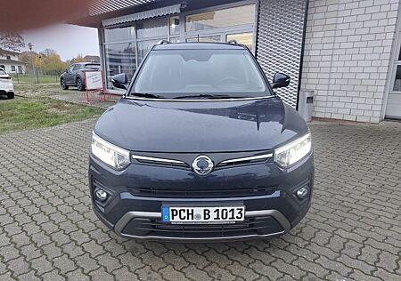 SsangYong Tivoli Grand 1,5B Quartz 6 M/T 2WD