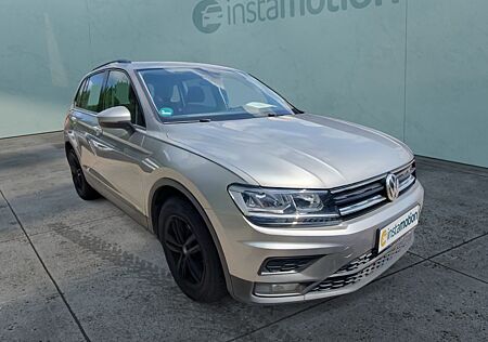 VW Tiguan Navi LED Sperrdiff. Mehrzonenklima Spurhalteass. Verkehrszeichenerk. Notbremsass.