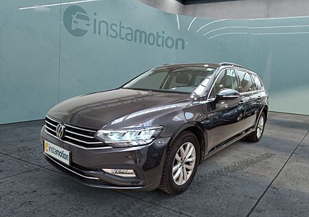 VW Passat Variant 2.0 TDI DSG Navi AHK LED SiHz ACC