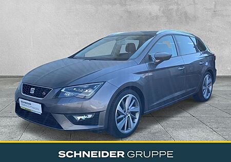 Seat Leon Sportstourer FR 2.0 TDI DSG LED+NAVI+TEMPO