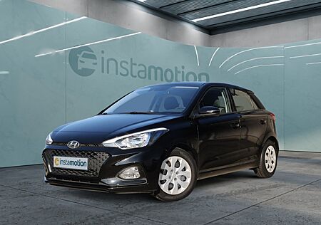 Hyundai i20 Style Kamera+Navi+Klima+BT