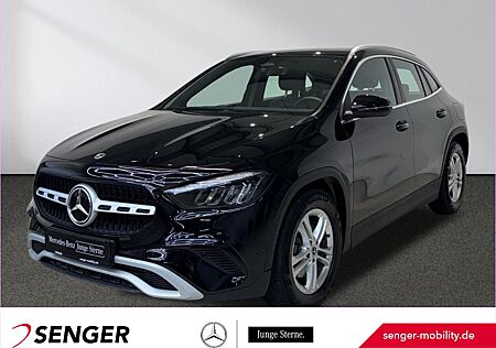 Mercedes-Benz GLA 200 LED Rückfahrkamera MBUX Spiegel-Paket