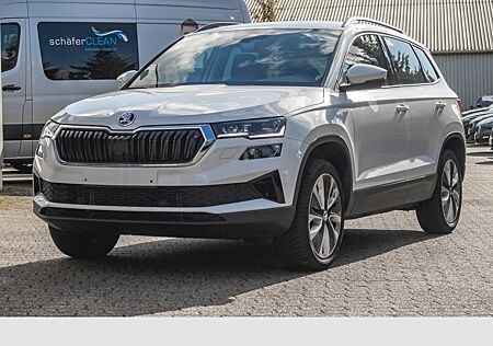 Skoda Karoq 1.5 TSI DSG Style Navi VC el.HK AHK Kam