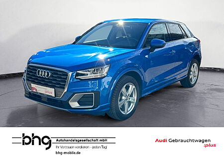 Audi Q2 TFSI S tronic sport Klima Navi Einparkhilfe