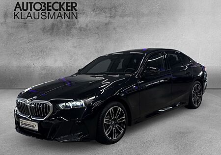 BMW 520 i LIMO M SPORT AUTOMATIK LC PROF AHK ACC 360°KAMERA