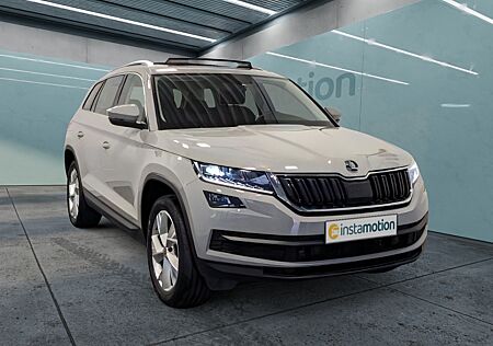 Skoda Kodiaq Style 4x4 AHK NAVI ACC PANO 7 Sitzer