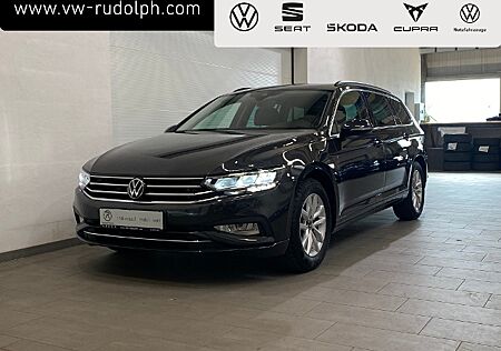 VW Passat Variant 2.0 TDI DSG Business / Navi AHK