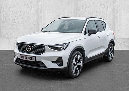 Volvo XC 40 XC40 Plus Dark 2WD B4 EU6d digitales Cockpit Memory Sitze Soundsystem HarmanKardon 360 Kamera